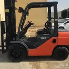 تاجير رافعات شوكية فوركلفت للايجار اليومي والشهري مشوار