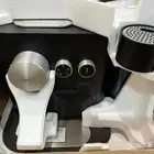 مكاين قهوة للبيع نسبريسو كلها استوكات جديده