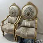 كنب نضيف اثاث رجل وزوجته فقط لايجود اطفال يعبثون فيه
