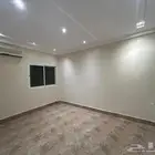 للإيجار شقة دورين من عمارة الرياض حي التعاون 100.000