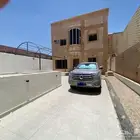 للايجار فيلا صغيرة في الحلقة الشرقيه الطائف