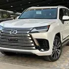للبيع لكزز موديل 2025 بي بي ابيض داخل جملي خليجي ورد الساير