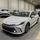 كامري ابيض ستاندر 2025