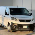 باص بيجو - اكسبيرت - 2021 - 2022 - عدت موديلات