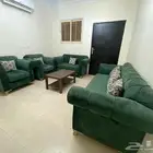 كنب نظيف شبهه جديد مع طاوله