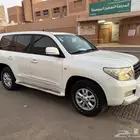 لاندكروزر 2011 فل كامل وكاله الحد