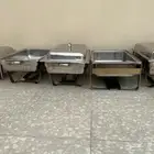 اثاث وصواني بوفيه نظيفه وبخاخ ثلج