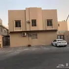 للبيع عماره دورين وملحق