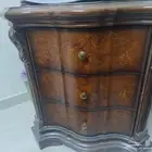غرفة نوم وطنية بحالة ممتازة