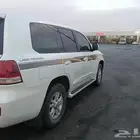 لاندكروزر 2011