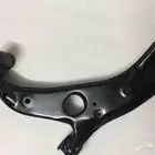 قطع مازدا عضلات مازدا مثل مساعدات ومقصات متسخدمه نظيفه.