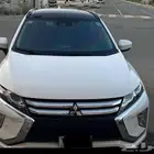 متسوبيشي اكلبس كروس 2019 اعلي فئة بحالة الوكاله