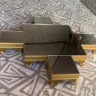 طاوله ارضيه مع اربعه خدمه جديده ب 250