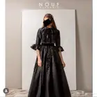 فستان أسود كلاسيكي