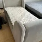 سرير أطفال