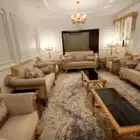 الكنب مع الطاولات البيع