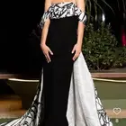 فستان للبيع