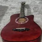 قيتار عادي