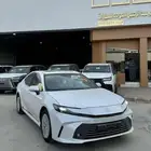 تويوتا كامري LE بنزين 2025 لؤلؤي