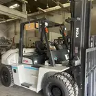 رافعه شوكيه فوركلفت 7طن للايجار Forklift