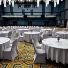 كراسي وطاولات جميع ما يلزم للحفلات طاولات خشب او زجاج جلسات