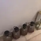 اتاريك قزاز تضاء بالشموع