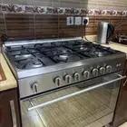 للبيع فرن غاز العين الوسطى مكسوره فقط الباقي ممتاز