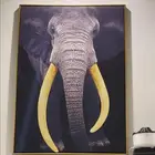 لوحة فيل حجم كبيير