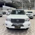 تويوتا لاندكروزر جي اكس ار 2014 فل كامل سعودي ماشي 294 الف