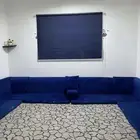 جلسه ارضيه مع الفرشه والستاره تحتاج غسيل بسيط ب 350
