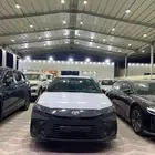 تويوتا كامري 2025 ستاندر سعودي اصفار صادر لوحات