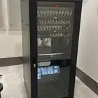 كاميرات مراقبه وأقفال إلكترونيه