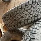 كفرات حجرية كومهو 265 70 17