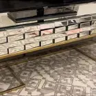 طاولة تلفزيون