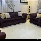 طقم كنب مع طقم طالولات خمس قطع