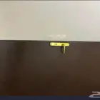 باب بلون البني مستعمل لمده سنتين