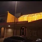 يوجد لدينا صبابين وقهوجيه وشبكات وأضاءه وعقود كهرب اصفر