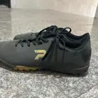 جزمة مقاس 42 بحاله جيده