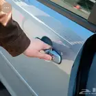 فتح باب السياره