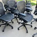 Herman Miller Aeron Chair كرسي هيرمان ملر ( ألاصلي)