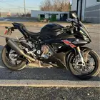 للبيع دباب بي ام دبليو اس 1000 ار ار موديل 2022