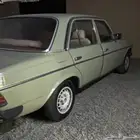 مرسيدس 240 E موديل 1983