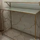 طاولة استقبال