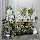 طاولة ستيل مع ورد صناعي