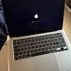 ماك بوك اير 2020 معالج M1