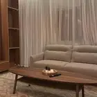 طاولة من ايكيا