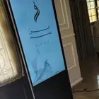 شاشات طوليه للايجار