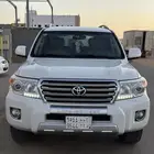 لاندكروزر 2015