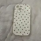 كفر جوال نسائي نظيف آيفون 13.