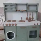 دولاب ألعاب أطفال